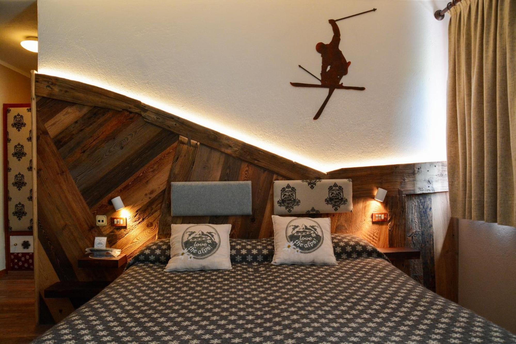 Hotel Chaberton Cesana Torinese Εξωτερικό φωτογραφία
