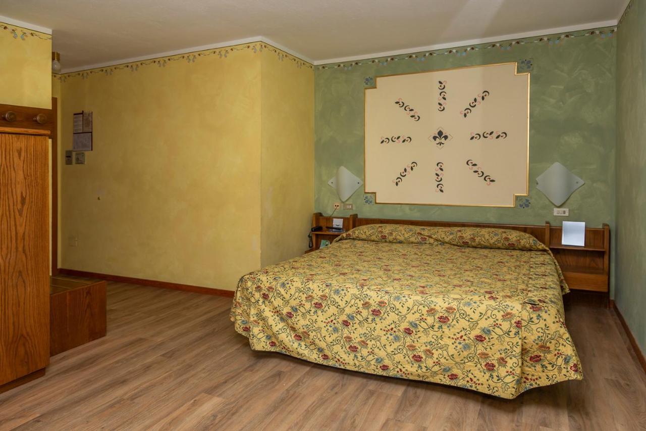 Hotel Chaberton Cesana Torinese Εξωτερικό φωτογραφία