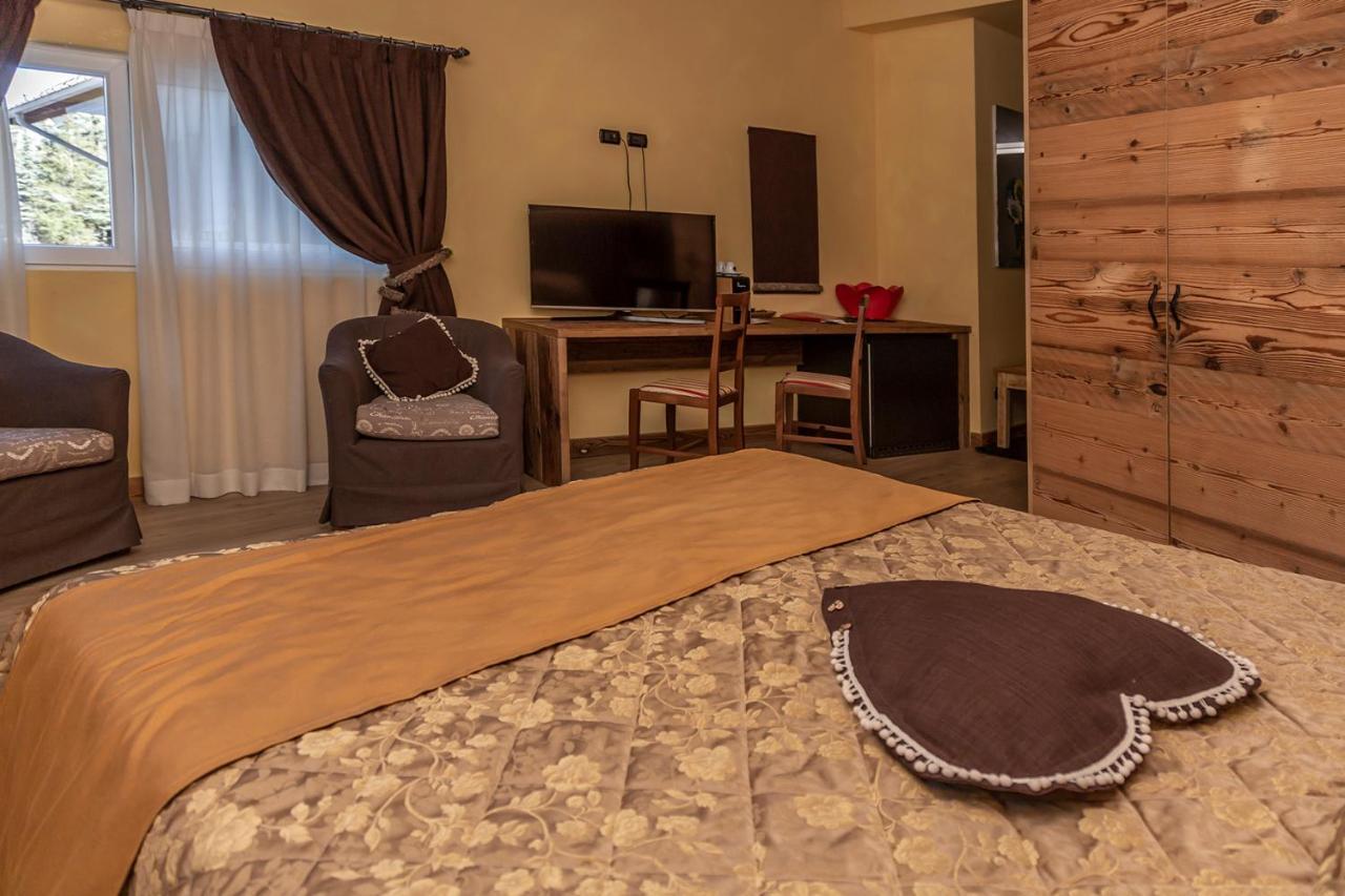 Hotel Chaberton Cesana Torinese Εξωτερικό φωτογραφία